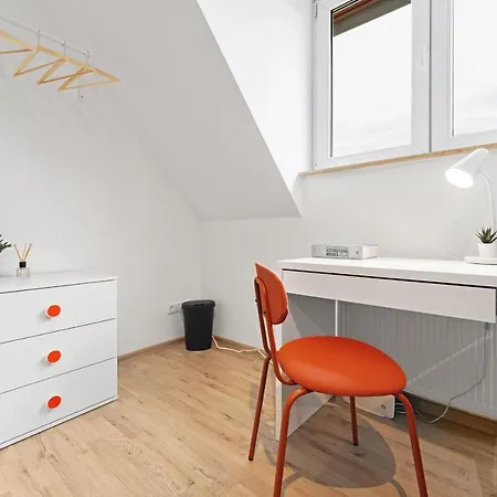 Helles Modernes Zentrales Studio, Nahe Btu, Vollausgestattet&parkplatz Auf Anfrage *